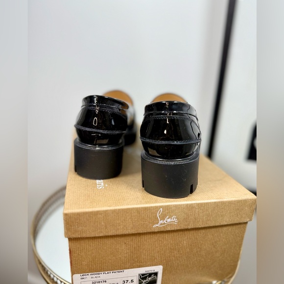 CHRISTIAN LOUBOUTIN LOCK WOODY FLAT PATENT LOAFERS - Picture 6 of 7